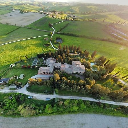 Agriturismo La Torre Di Monsindoli سيينا المظهر الخارجي الصورة