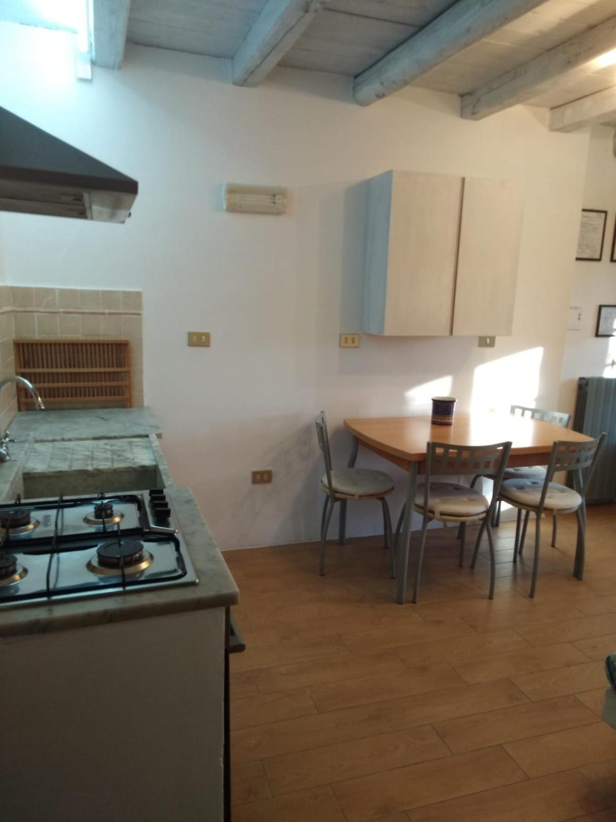 Agriturismo La Torre Di Monsindoli سيينا المظهر الخارجي الصورة