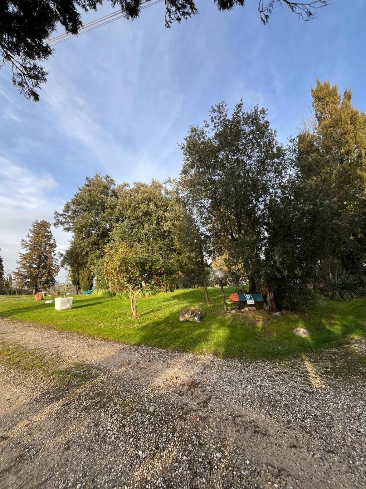 Agriturismo La Torre Di Monsindoli سيينا المظهر الخارجي الصورة
