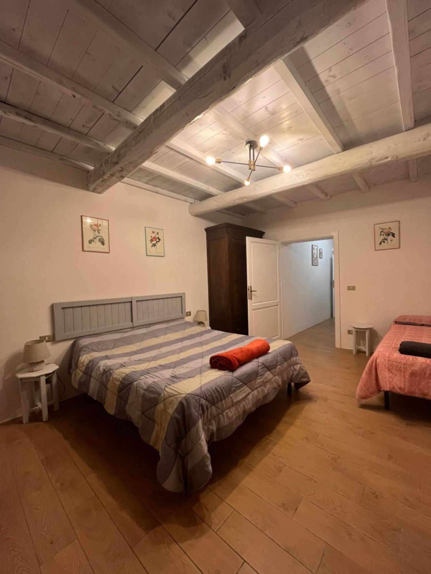 Agriturismo La Torre Di Monsindoli سيينا المظهر الخارجي الصورة