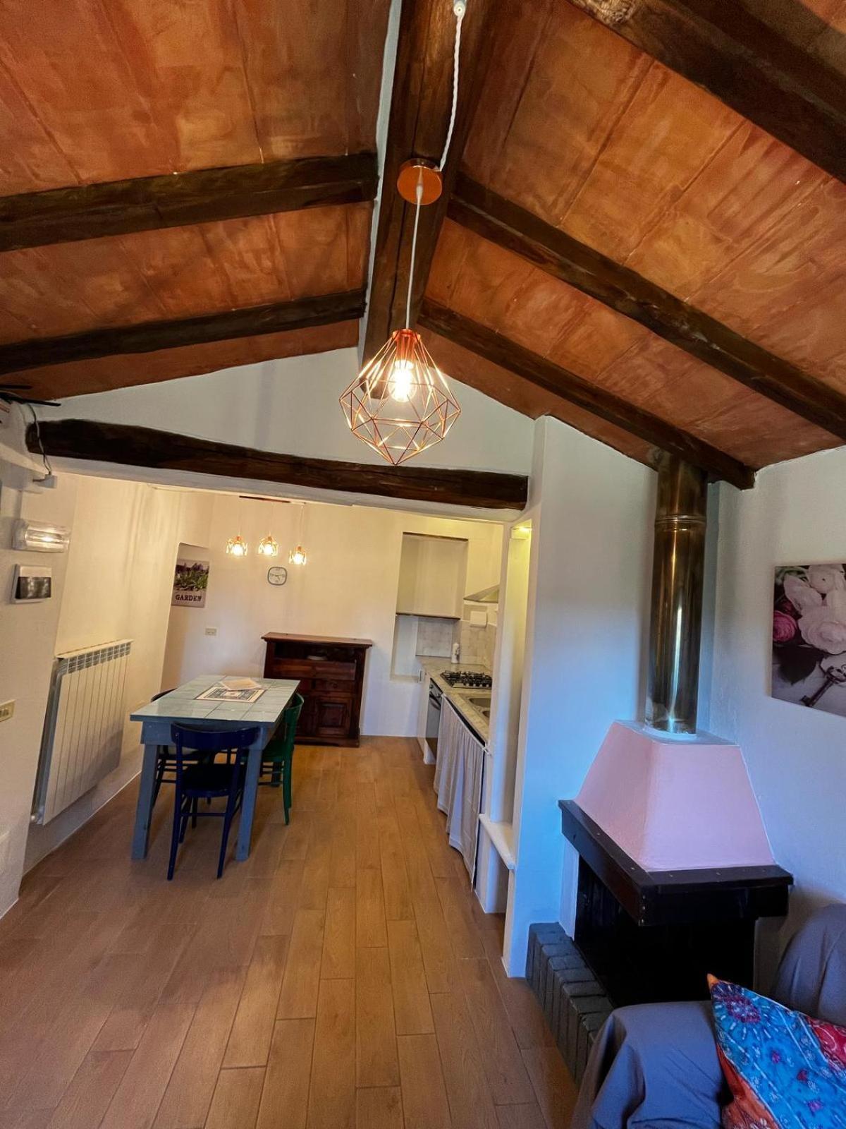 Agriturismo La Torre Di Monsindoli سيينا المظهر الخارجي الصورة